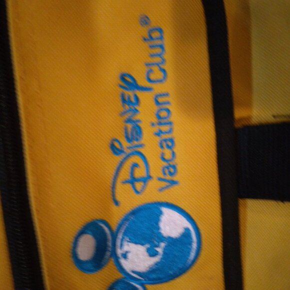 DISNEY BAG/ VACATION CLUB, SIZE LARGE COLOR: BLACK & YELLOW main image 6